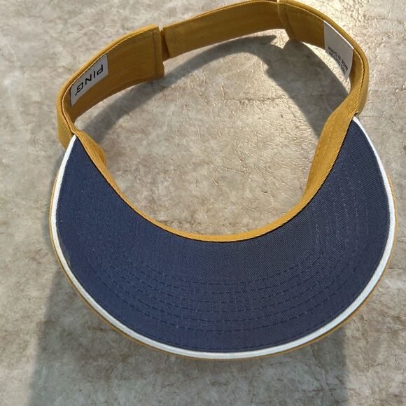PING Mustard Yellow Visor NWOT - Picture 2 of 5